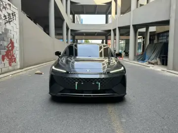 2024 Changan UNI-V с пробегом 50 000 км