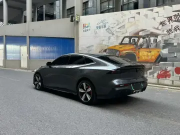 2024 Changan UNI-V с пробегом 50 000 км