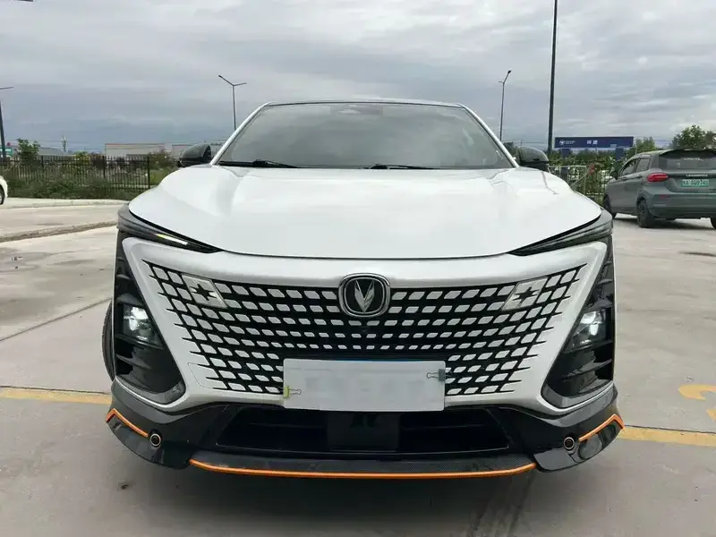 2022 Changan UNI-T с пробегом 32 000 км