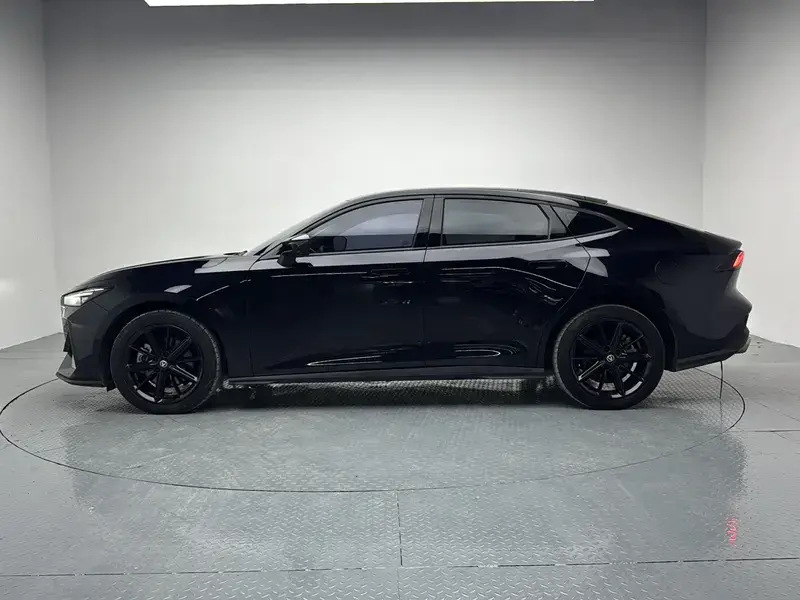 2023 Changan UNI-V с пробегом 55 100 км