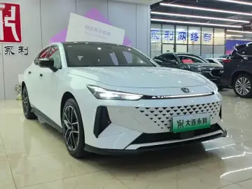 2024 Changan UNI-V с пробегом 8 200 км
