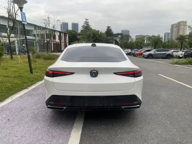 2023 Changan Yida с пробегом 30 000 км