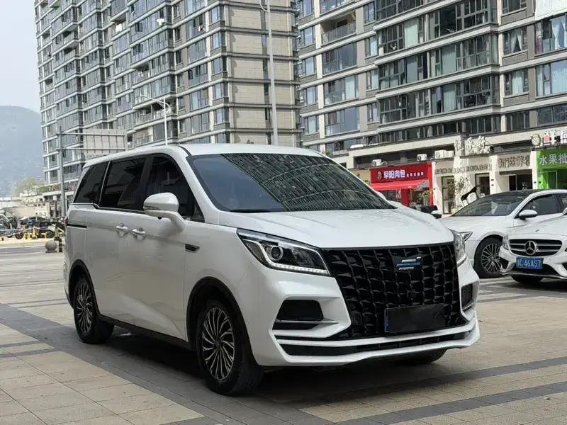2022 Oshan Cosmos с пробегом 34 000 км