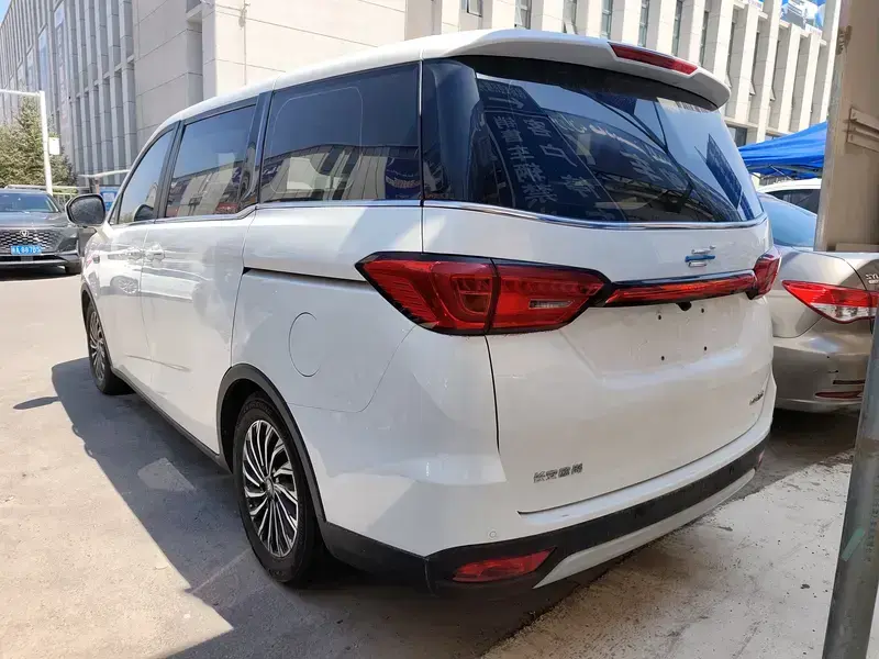 2022 Oshan Cosmos с пробегом 26 000 км