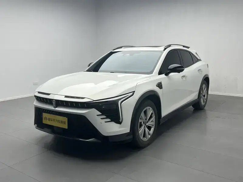 2022 FAW Bestune B70S с пробегом 20 000 км