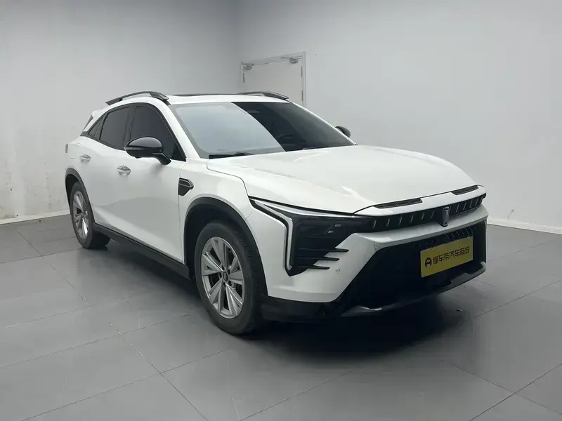 2022 FAW Bestune B70S с пробегом 20 000 км