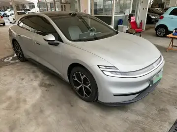 2026 Changan Qiyuan A06 с пробегом 13 000 км
