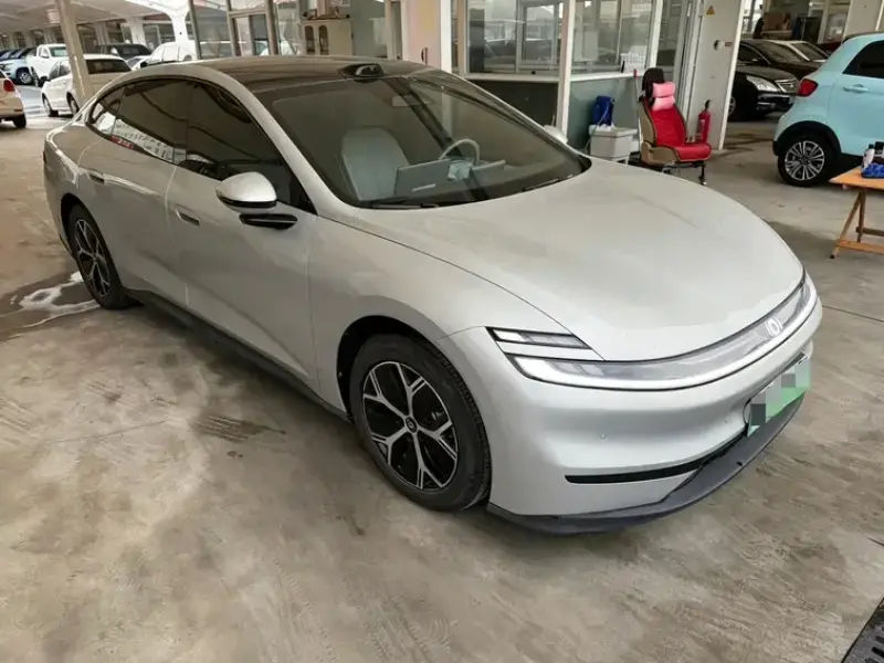 2026 Changan Qiyuan A06 с пробегом 13 000 км