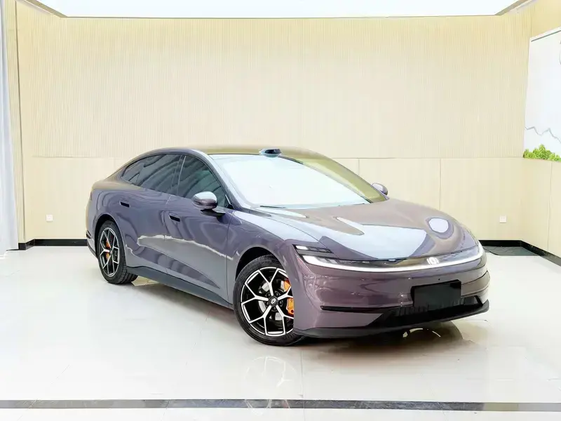 2026 Changan Qiyuan A06 с пробегом 23 200 км