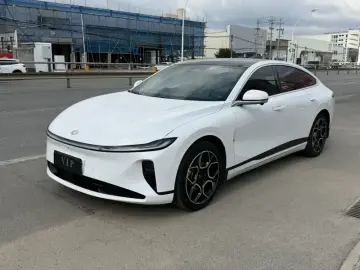 2025 Changan Qiyuan A07 с пробегом 25 000 км