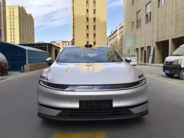 2026 Changan Qiyuan A06 с пробегом 3 400 км
