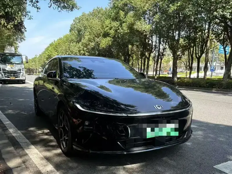 2024 Changan Qiyuan A07 с пробегом 10 000 км