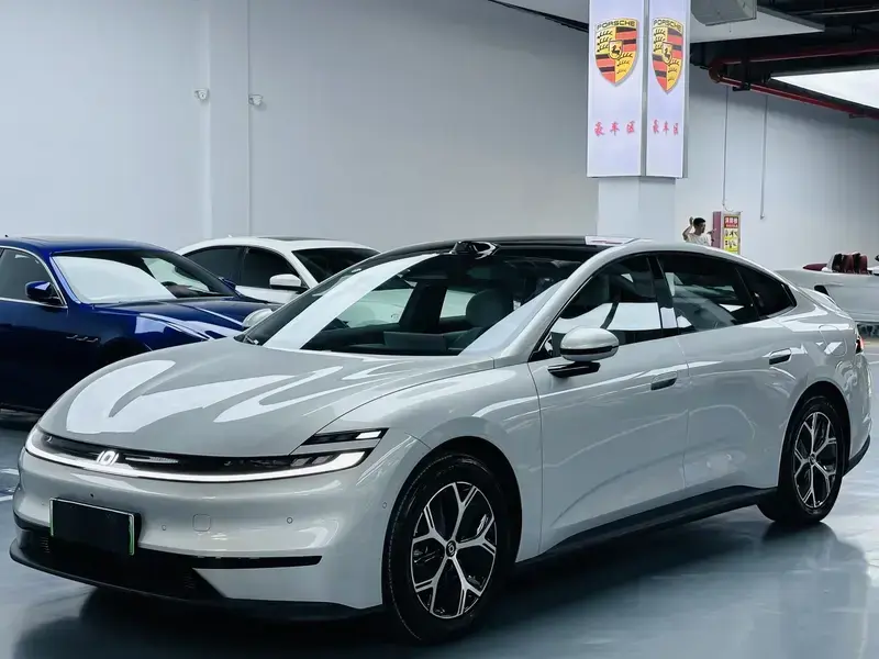 2026 Changan Qiyuan A06 с пробегом 1 000 км