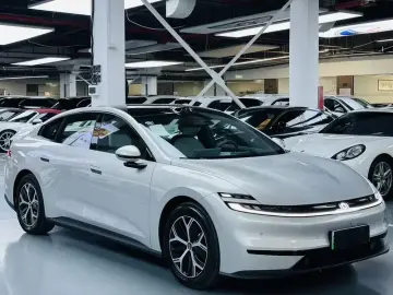 2026 Changan Qiyuan A06 с пробегом 1 000 км