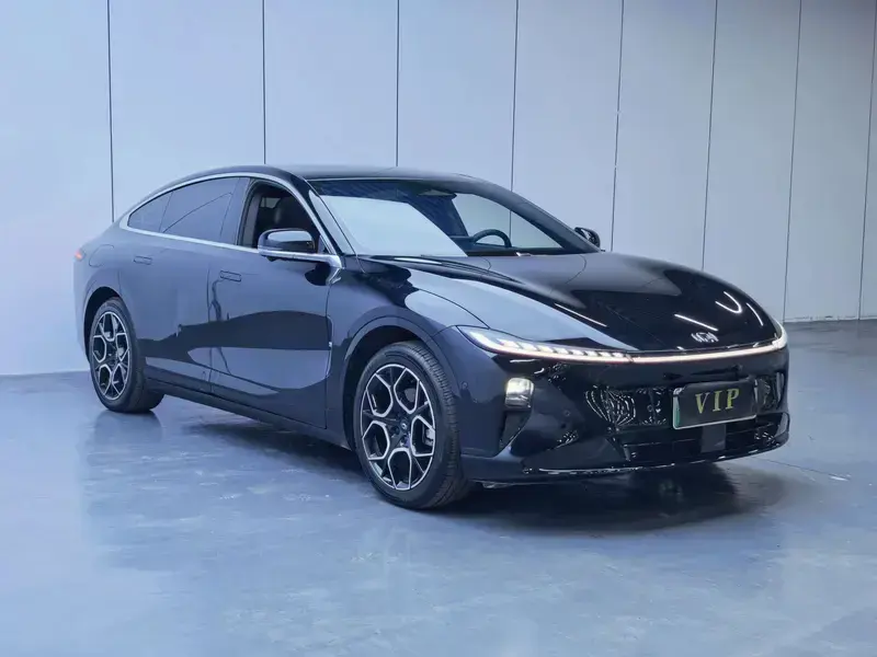 2025 Changan Qiyuan A07 с пробегом 23 000 км