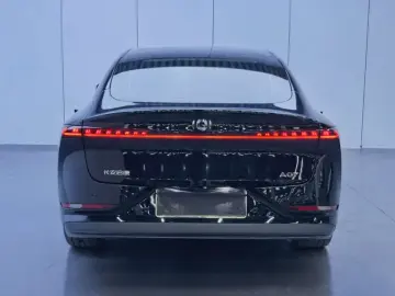 2025 Changan Qiyuan A07 с пробегом 23 000 км