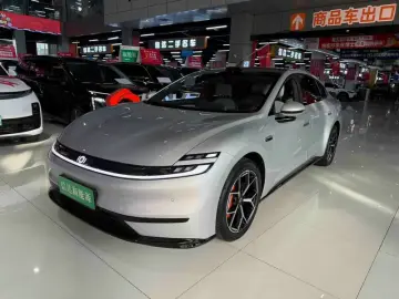 2026 Changan Qiyuan A06 с пробегом 17 000 км