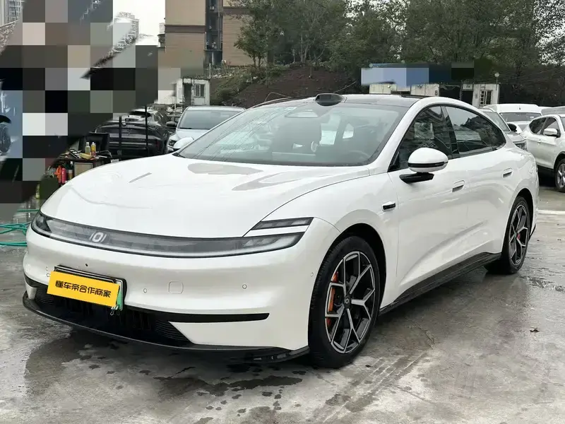 2026 Changan Qiyuan A06 с пробегом 8 300 км