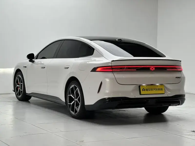 2026 Changan Qiyuan A06 с пробегом 15 100 км