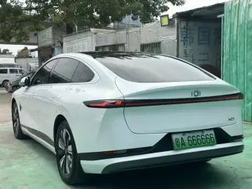 2023 Changan Qiyuan A07 с пробегом 35 000 км