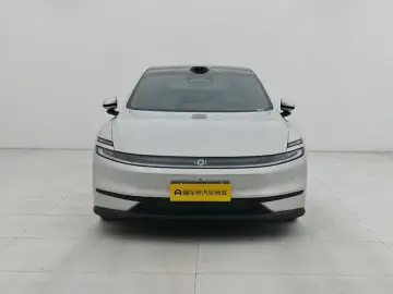 2026 Changan Qiyuan A06 с пробегом 1 700 км