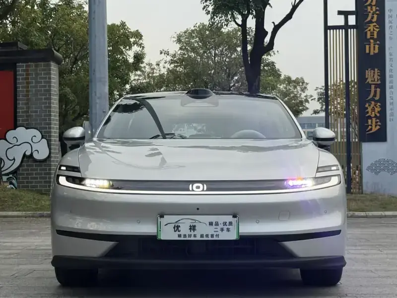 2026 Changan Qiyuan A06 с пробегом 6 000 км