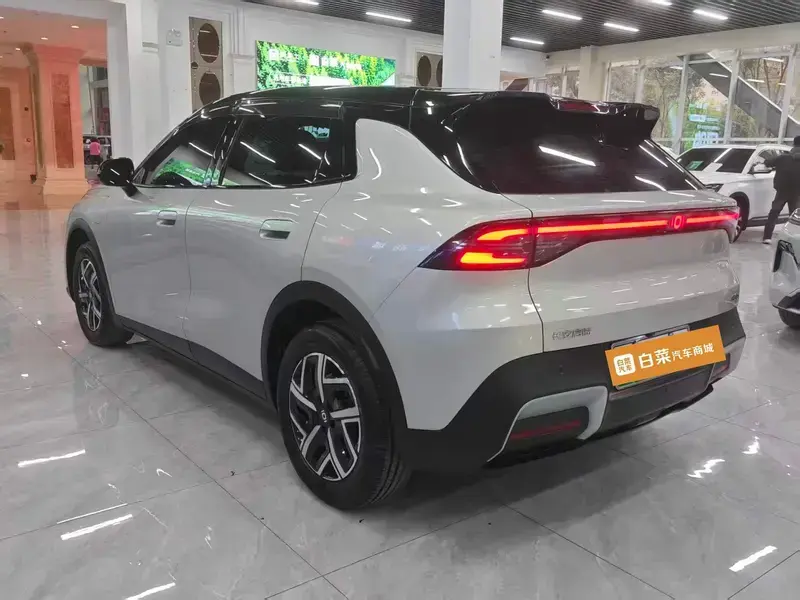 2026 Changan Qiyuan Q05 с пробегом 28 000 км