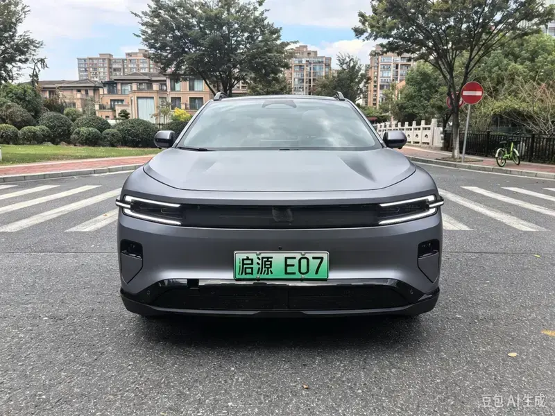 2025 Changan Qiyuan E07 с пробегом 20 000 км