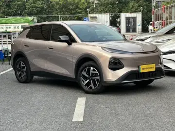 2026 Changan Qiyuan Q05 с пробегом 1 200 км