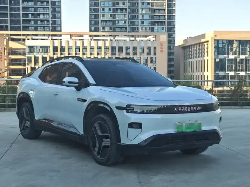 2024 Changan Qiyuan E07 с пробегом 15 000 км