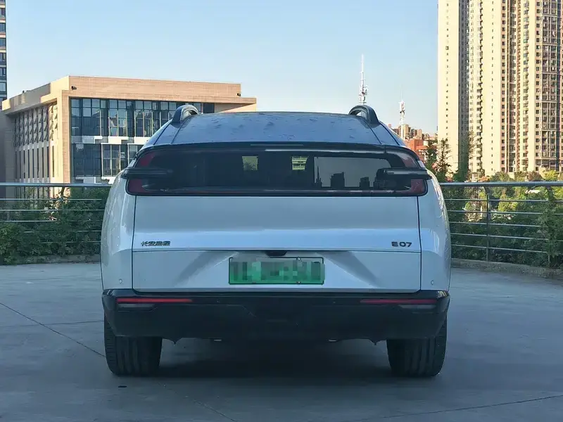 2024 Changan Qiyuan E07 с пробегом 15 000 км