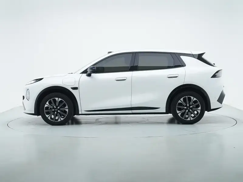 2026 Changan Qiyuan Q05 с пробегом 8 900 км