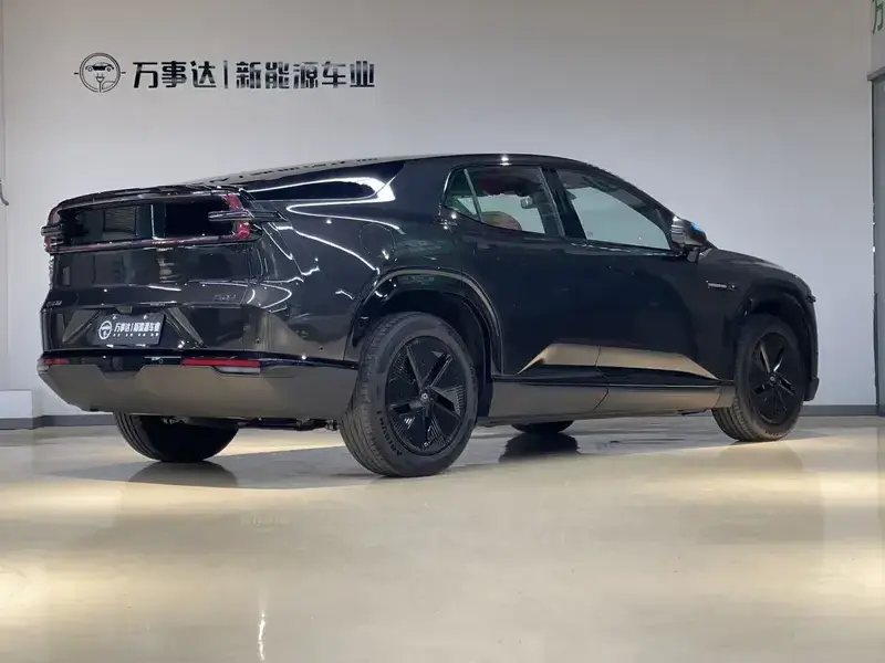 2024 Changan Qiyuan E07 с пробегом 100 км