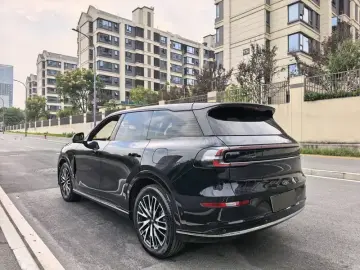 2025 Changan Qiyuan Q07 с пробегом 20 000 км