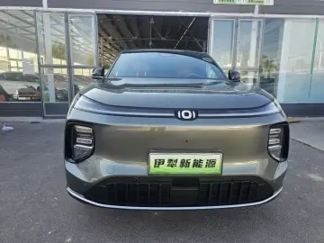 2025 Changan Qiyuan Q07 с пробегом 10 000 км