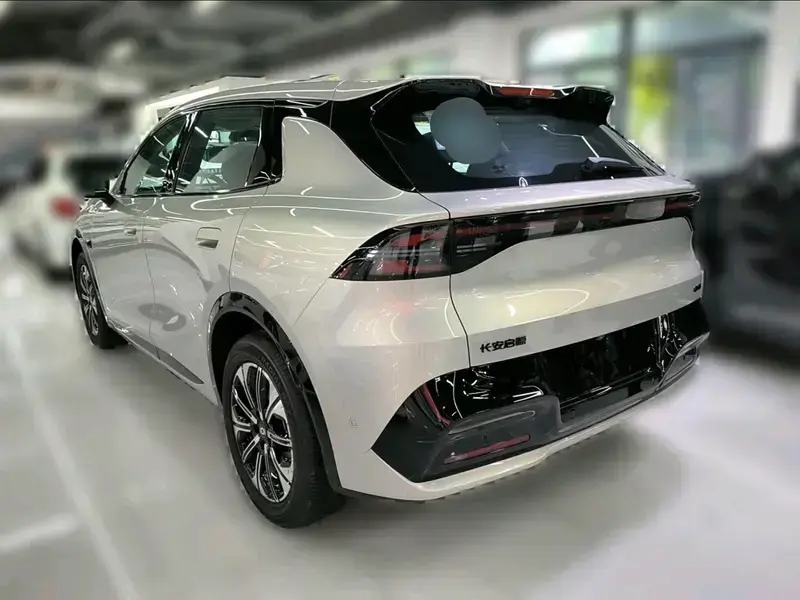2026 Changan Qiyuan Q05 с пробегом 100 км