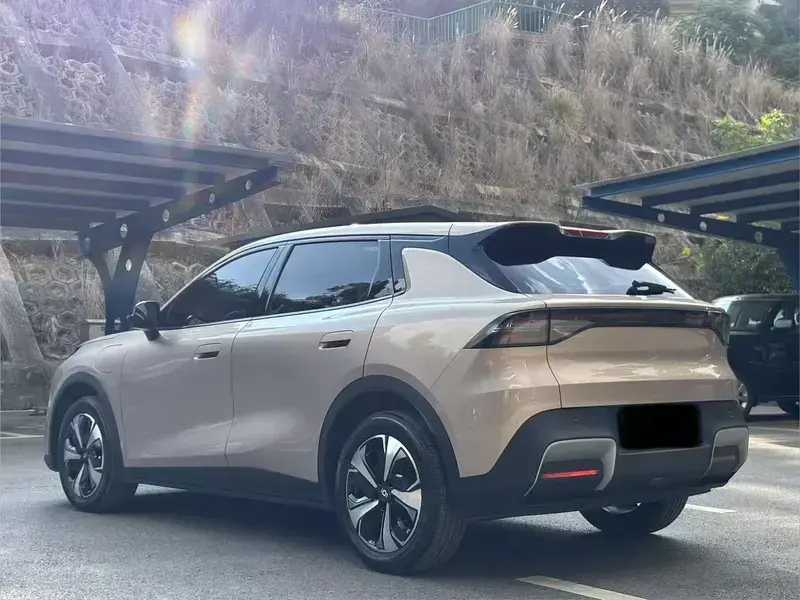2026 Changan Qiyuan Q05 с пробегом 10 100 км