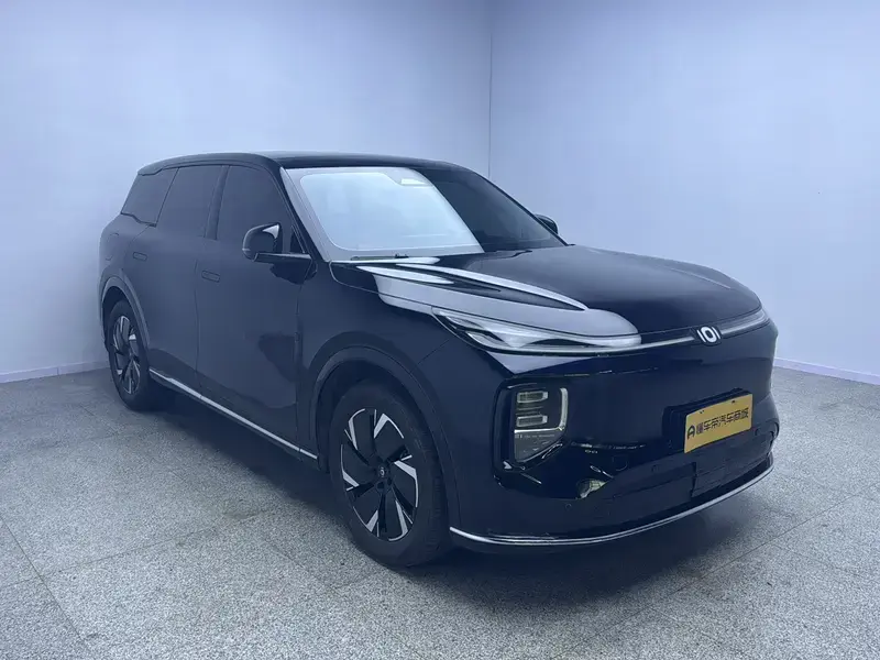 2025 Changan Qiyuan Q07 с пробегом 27 700 км