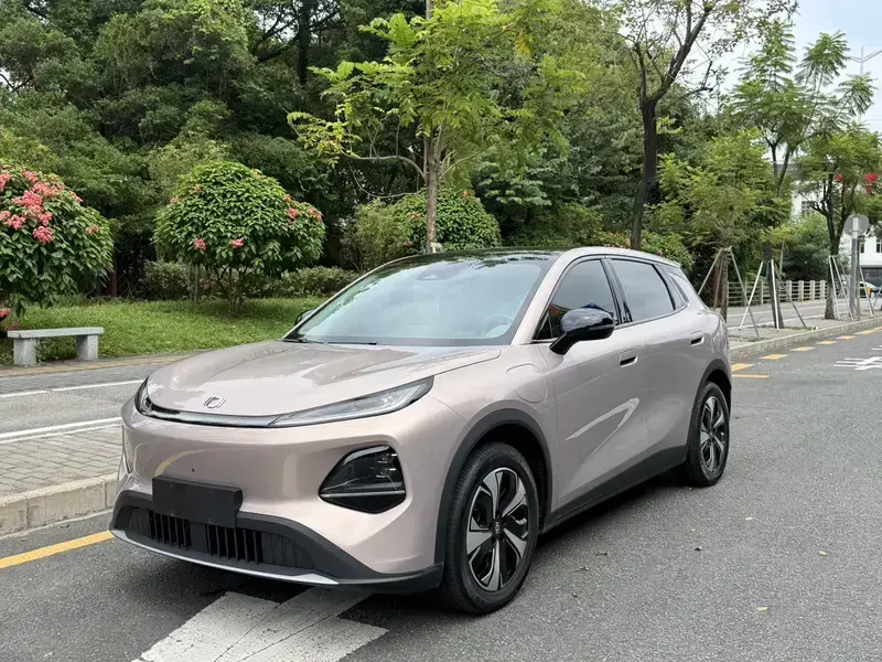 2026 Changan Qiyuan Q05 с пробегом 12 800 км