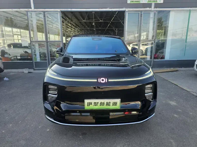 2025 Changan Qiyuan Q07 с пробегом 21 000 км