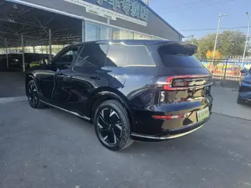 2025 Changan Qiyuan Q07 с пробегом 21 000 км