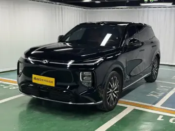 2025 Changan Qiyuan Q07 с пробегом 19 600 км