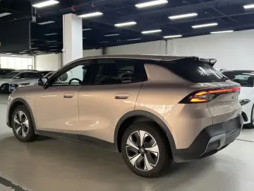 2026 Changan Qiyuan Q05 с пробегом 8 000 км