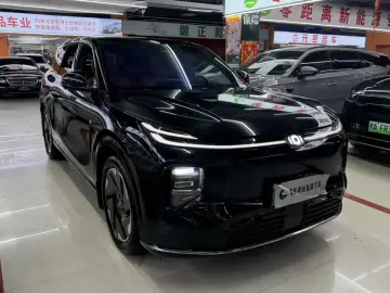 2025 Changan Qiyuan Q07 с пробегом 39 000 км