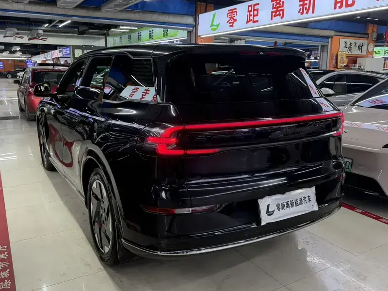 2025 Changan Qiyuan Q07 с пробегом 39 000 км