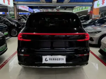 2025 Changan Qiyuan Q07 с пробегом 39 000 км