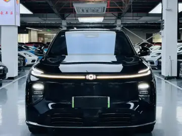 2025 Changan Qiyuan Q07 с пробегом 17 000 км