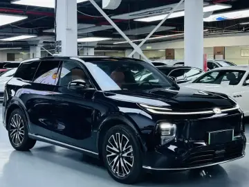 2025 Changan Qiyuan Q07 с пробегом 17 000 км