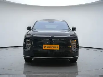 2025 Changan Qiyuan Q07 с пробегом 20 200 км