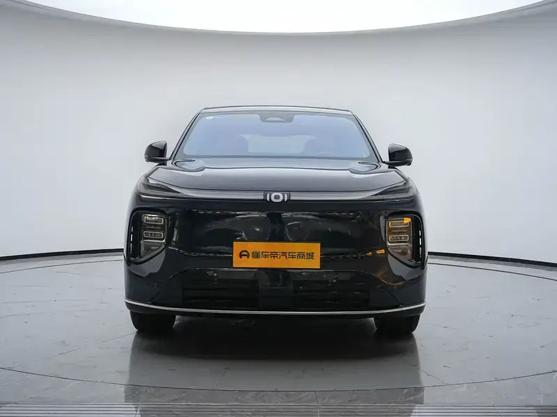 2025 Changan Qiyuan Q07 с пробегом 20 200 км